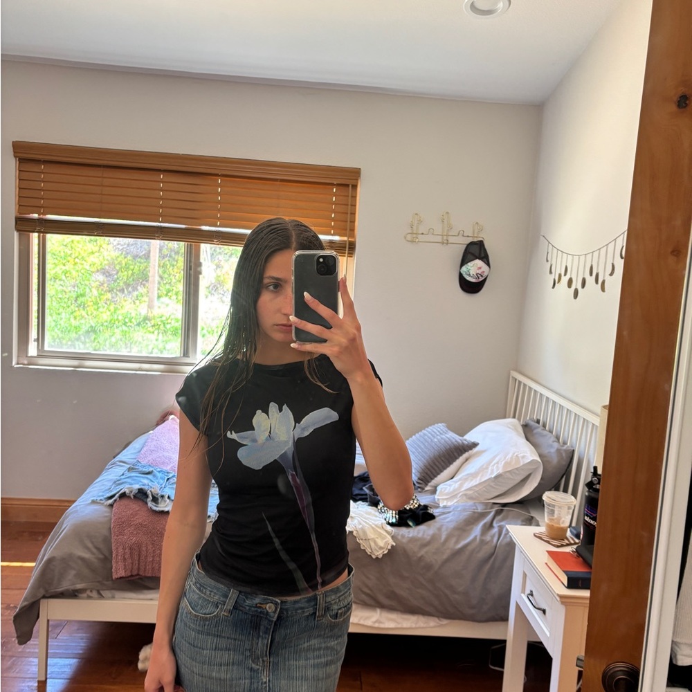Black motel flower top